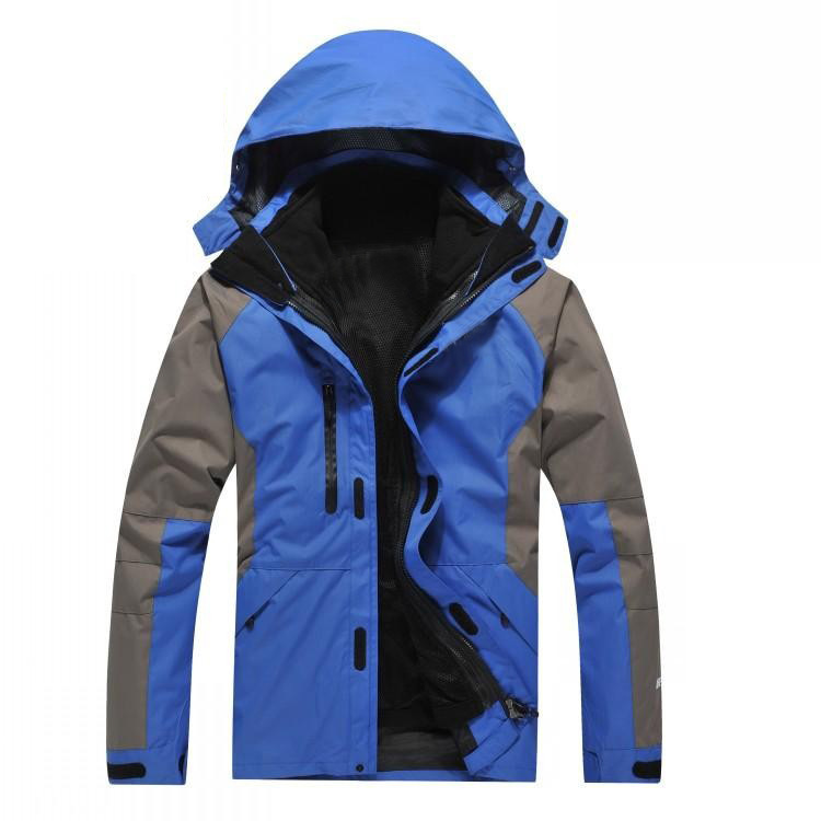 沖鋒衣和登山服一樣嗎?兩者有什么不同